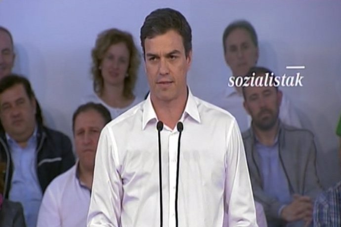 Sánchez: "PP confunde política con negocios privados"
