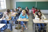 Baja el abandono escolar prematuro en España, pero sigue siendo alto