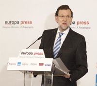 Rajoy: "La demagogia y la frivolidad sólo garantizan la regresión y la pérdida del nivel de influencia"