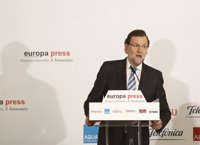 Rajoy dice que bajará los impuestos cuando haya más actividad y recaudación