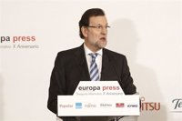 Rajoy no se cierra a una rebaja del IVA cultural, pero recuerda que hay 9,2 millones de pensionistas