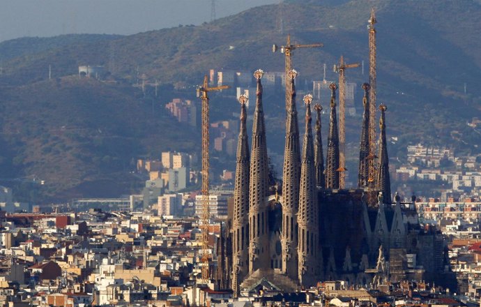La Sagrada Familia de Barcelona en la etapa final de construcción