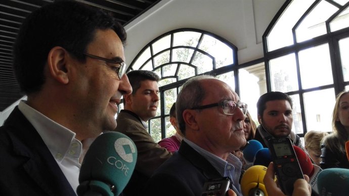 Mario Jiménez y Juan Cornejo