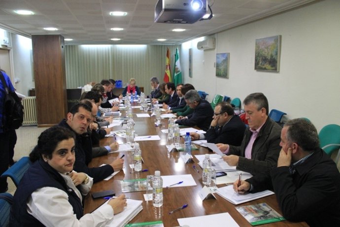 Reunión de Víboras con organizaciones agrarias y cooperativas.