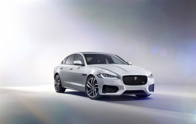 Jaguar XF S