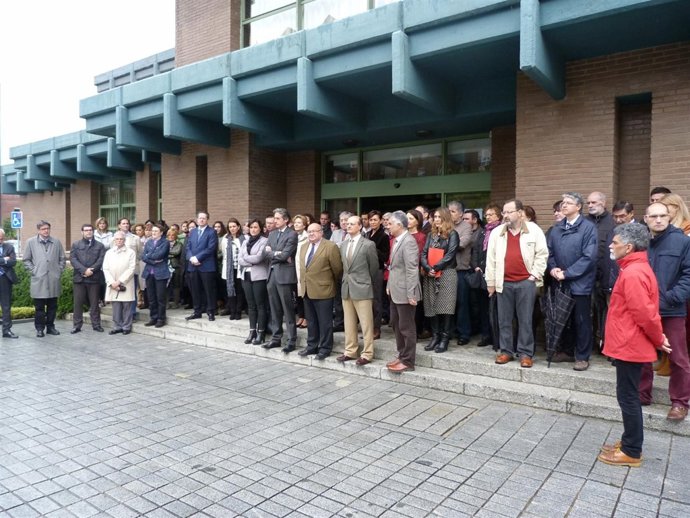 Minuto de silencio en la UC por el atentado en Kenia