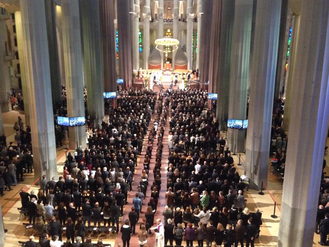 Funeral por las víctimas del avión estrellado en Francia el 24/3/15