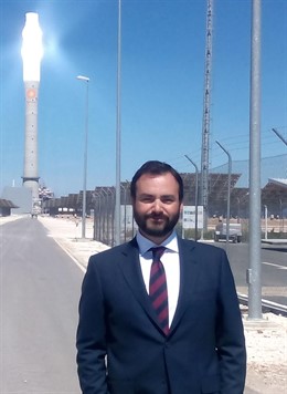 Raúl Mendoza, responsable de la planta Gemasolar.