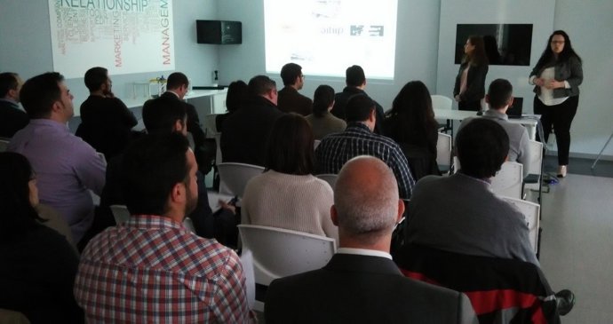 Reunión de empresarios en el  Aitiip sobre el programa CIEN