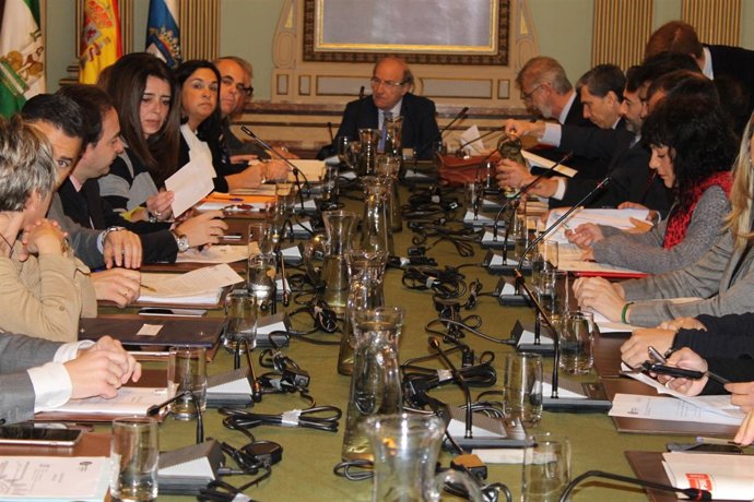 Pleno del Ayuntamiento de Huelva correspondiente al mes de febrero. 