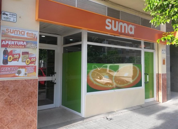 Fachada del nuevo establecimiento SUMA del Grupo Miquel en Córdoba