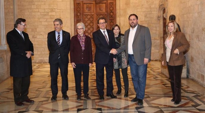 Acuerdo entre Artur Mas y Oriol Junqueras.