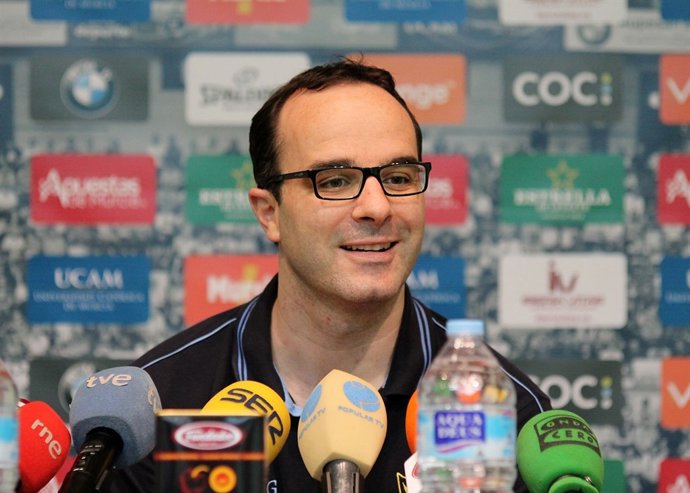 Diego Ocampo, entrenador del UCAM Murcia