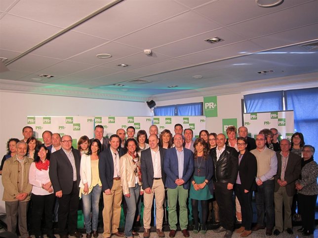 Legarra y su lista al Parlamento regional