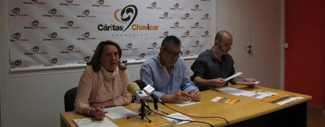 Presentación Memoria Cáritas Chavicar 2014