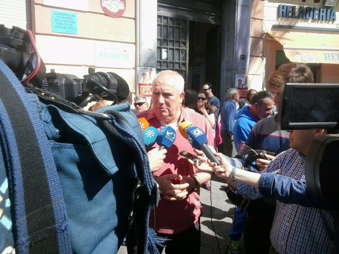 Carbonero en declaraciones a los medios en Jerez