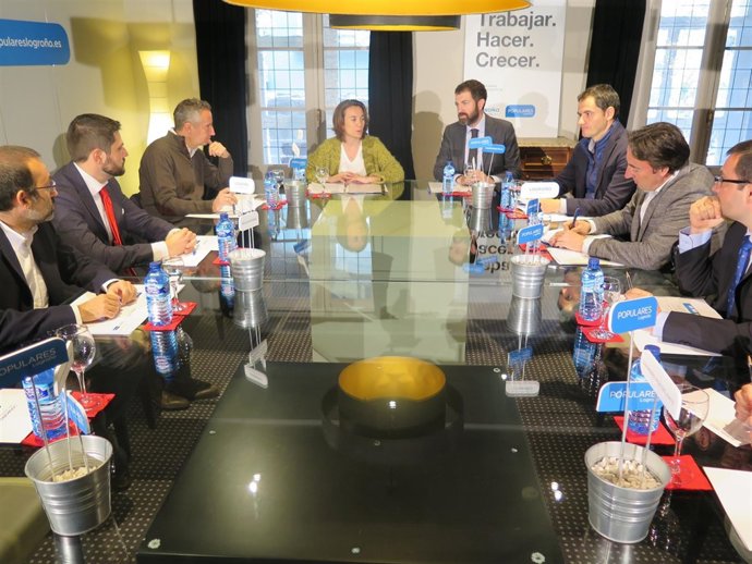 Gamarra se reúne con TICs