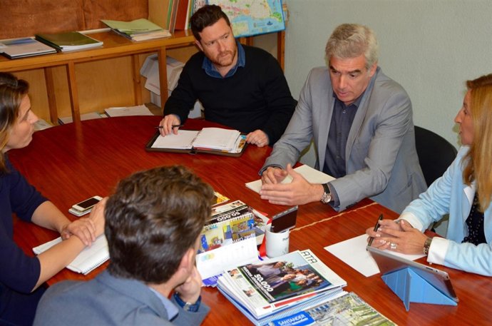 Fuentes-Pila con autonómos 