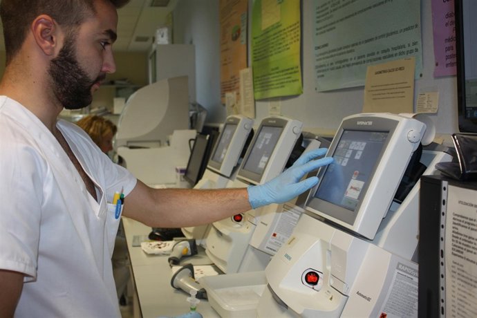 Urgencias ya admite peticiones de analíticas por vía electrónica