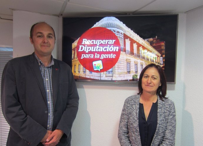 Juan Pablo Yakubiuk y Rosalía Martín presentan una campaña sobre la Diputación
