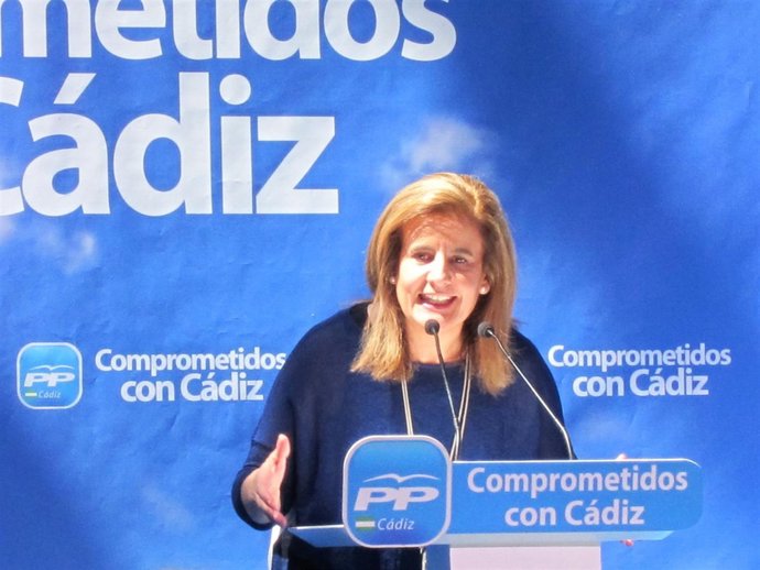 La ministra de Empleo y Seguridad Social, Fátima Báñez, en Cádiz