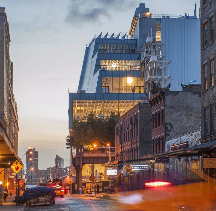   El Museo Whitney De Nueva York, Dedicado A Exhibir Arte Moderno De Estados Uni