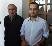 Podemos y  PSOE concluyen su reunión sin acuerdo
