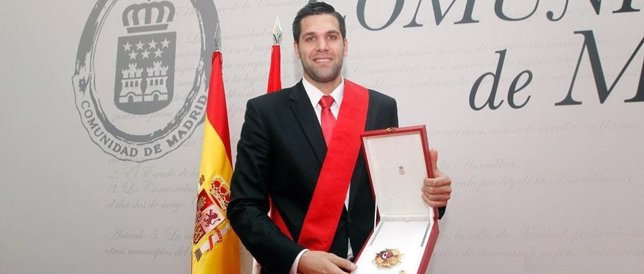 Felipe Reyes recibe Gran Cruz de la Orden del Dos de Mayo 