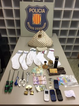 Dos detenidas por robar en cinco domicilios de Girona