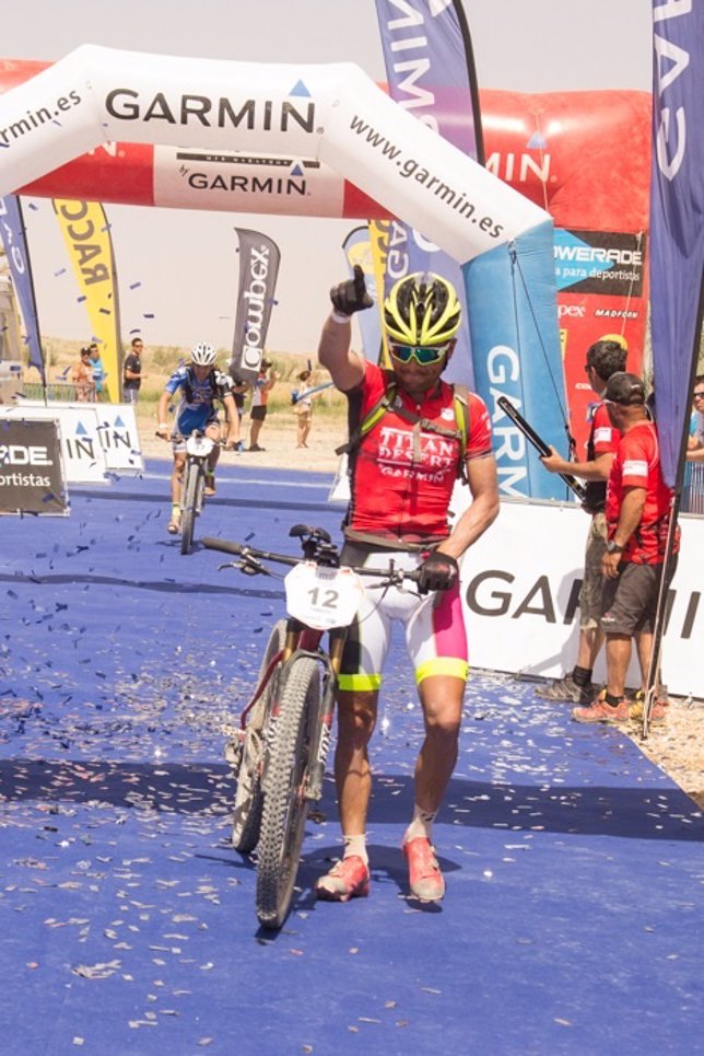 Diego Alejandro Tamayo, campeón de la Titan Desert 2015