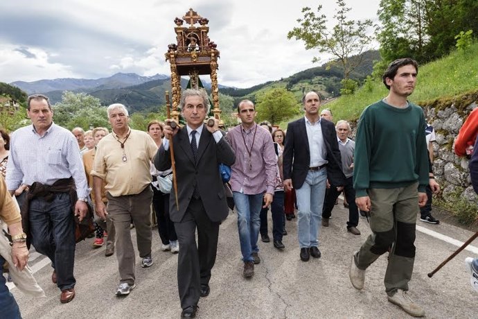 Procesión de la Virgen de la Luz en Liébana