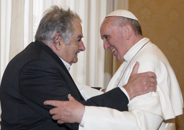 Pope Francis meets Uruguay's President Mujica during a private audience at the V