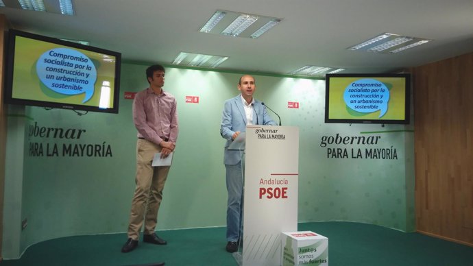 Candidato alcaldía casabermeja y Paco conejo PSOE construcción sostenible 24M