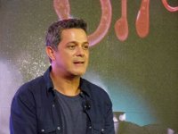 Alejandro Sanz pide bajar el IVA cultural: "España se conoce más por Picasso que por Rajoy"