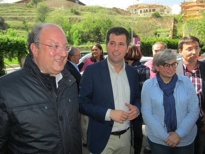 Tudanca a su llegada a Salamanca para participar en un foro sobre educación