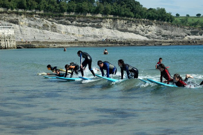Curso De Surf Del IMD Desarrollado En El Verano De 2011
