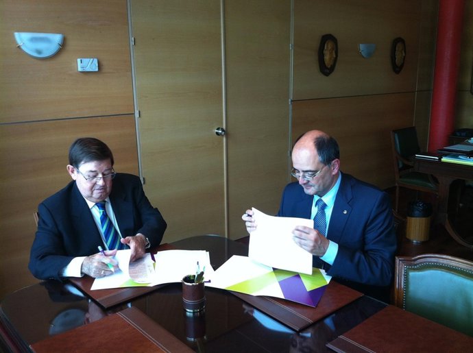 La USJ y Novaltia renuevan su cátedra de innovación farmacéutica