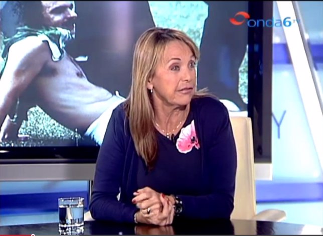 Fotoperiodista Queca Campillo en entrevista en ONDA6 TV 