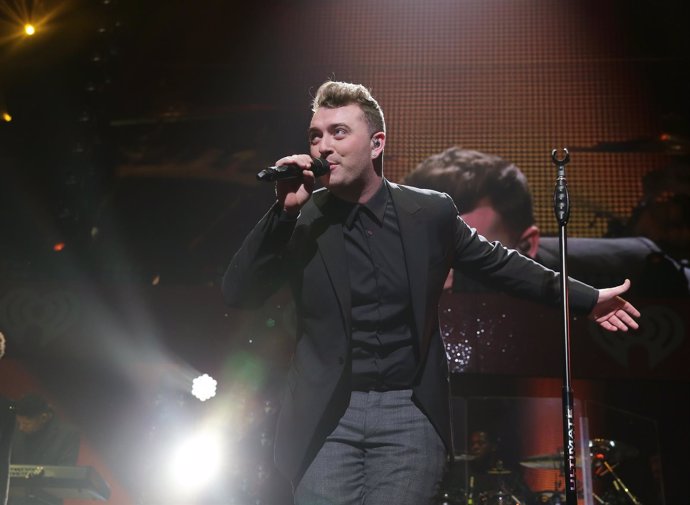 Performs onstage at the Q102's Jingle Ball 2014 at Wells Fargo Center on Decembe