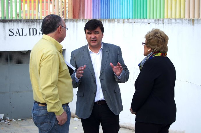 5.5.15 Nota Y Fotos Agrupación Local PSOE Huelva (Propuestas Los Rosales)