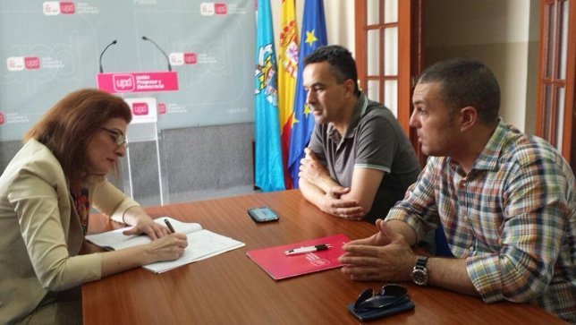 Maite Pagazaurtundúa junto a asociaciones de guardias civiles