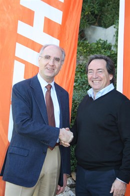 Firma del patrocinio de Sito Pons con Stihl