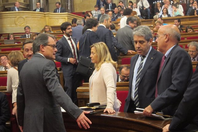 Pleno dle Parlament, con Artur Mas, Boi Ruiz, F.Homs, J.Ortega y J.M.Pelegrí