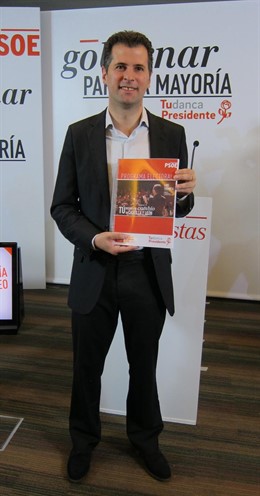Luis Tudanca en la presentación de su programa electoral