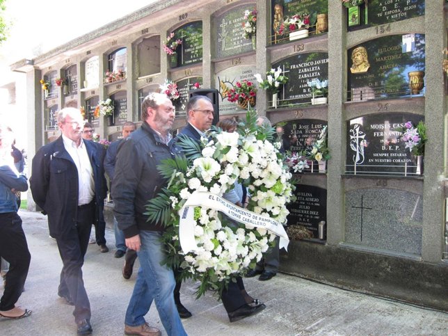Acto en recuerdo del concejal de UPN Tomás Caballero, asesinado por ETA.