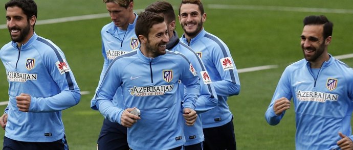 Jugadores del Atlético de Madrid durante un entrenamiento.