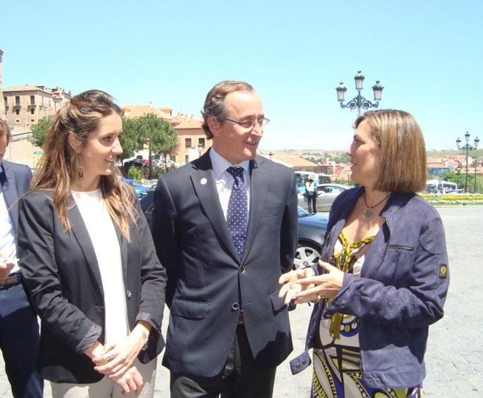 Alonso, con Marcos y Fernández