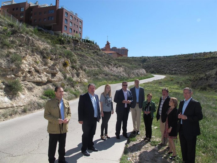 El candidato del PP a la Alcaldía de Teruel en la Cuesta de los Gitanos