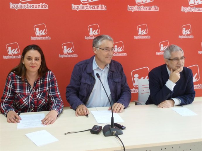 Orviz, Llamazares y Miranda presenatdo el Plan de Rescate de IU