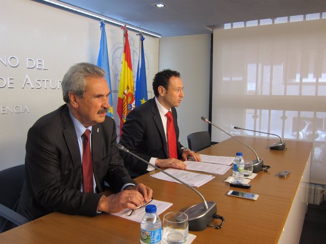 Torre (izquierda) y Martínez, en rueda de prensa. 